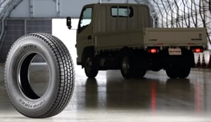 小型トラック用スタッドレスタイヤ「DELVEX M935」を発売 | プレス 